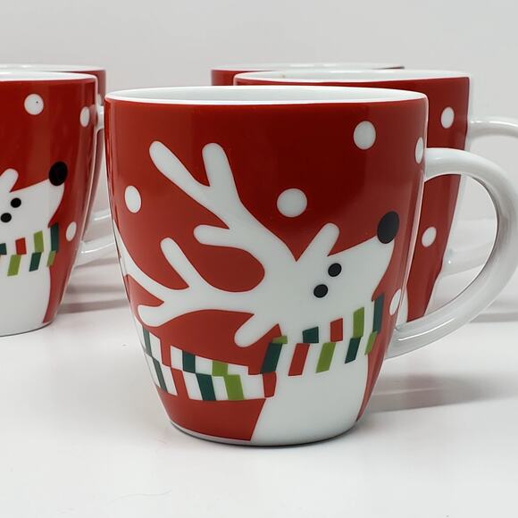 Crate & Barrel Reindeer Set Of 5 Red w/ Scarf Mug or Cup - Coffee, Tea Clean - Picture 8 of 9
